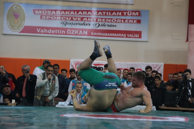 Şalvar Güreşi Dünya Şampiyonası'nda Türkiye takım halinde şampiyon oldu